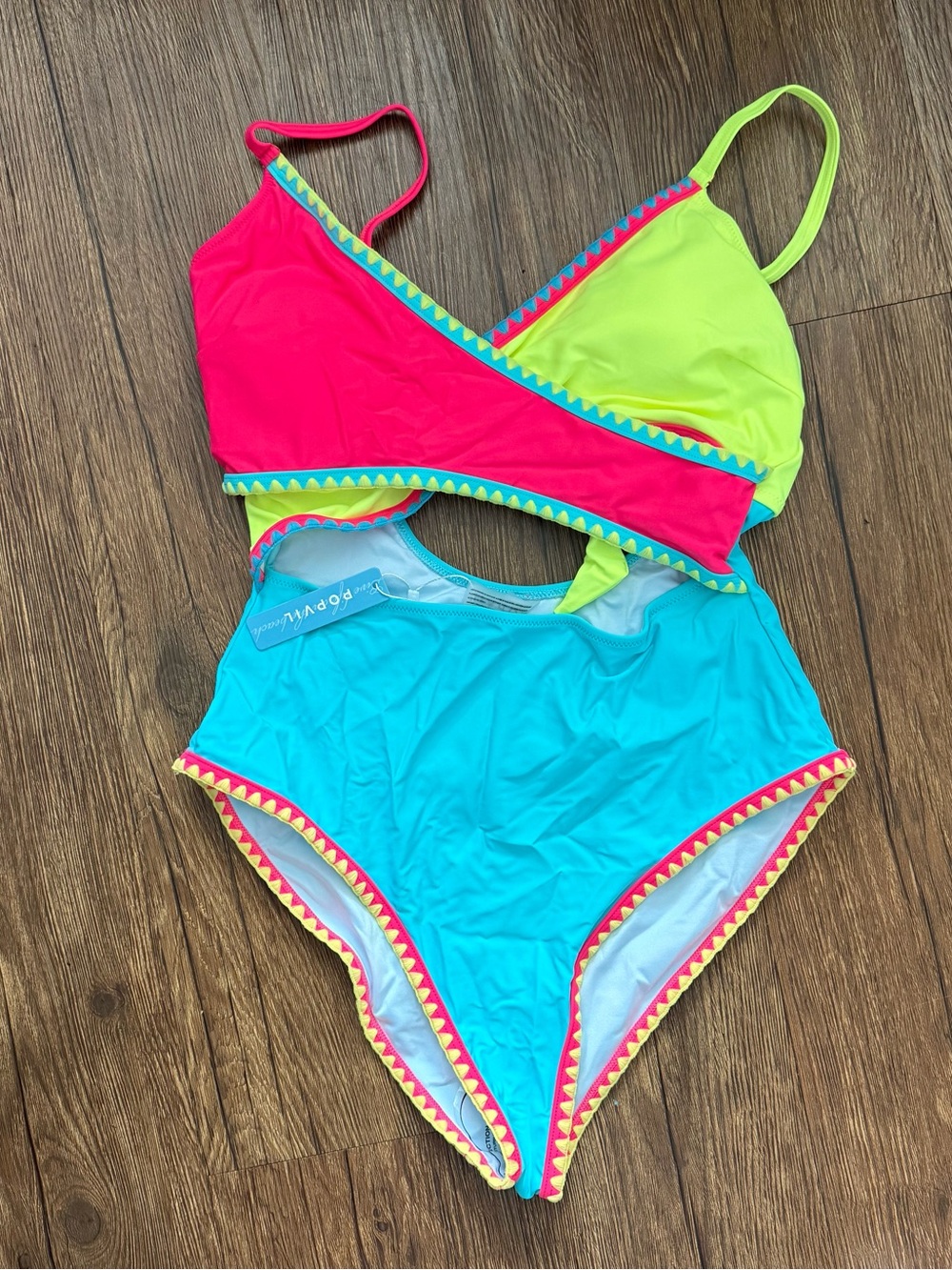 Popvil Wrap Shell Trim Cutout One Piece Swimsuit size L